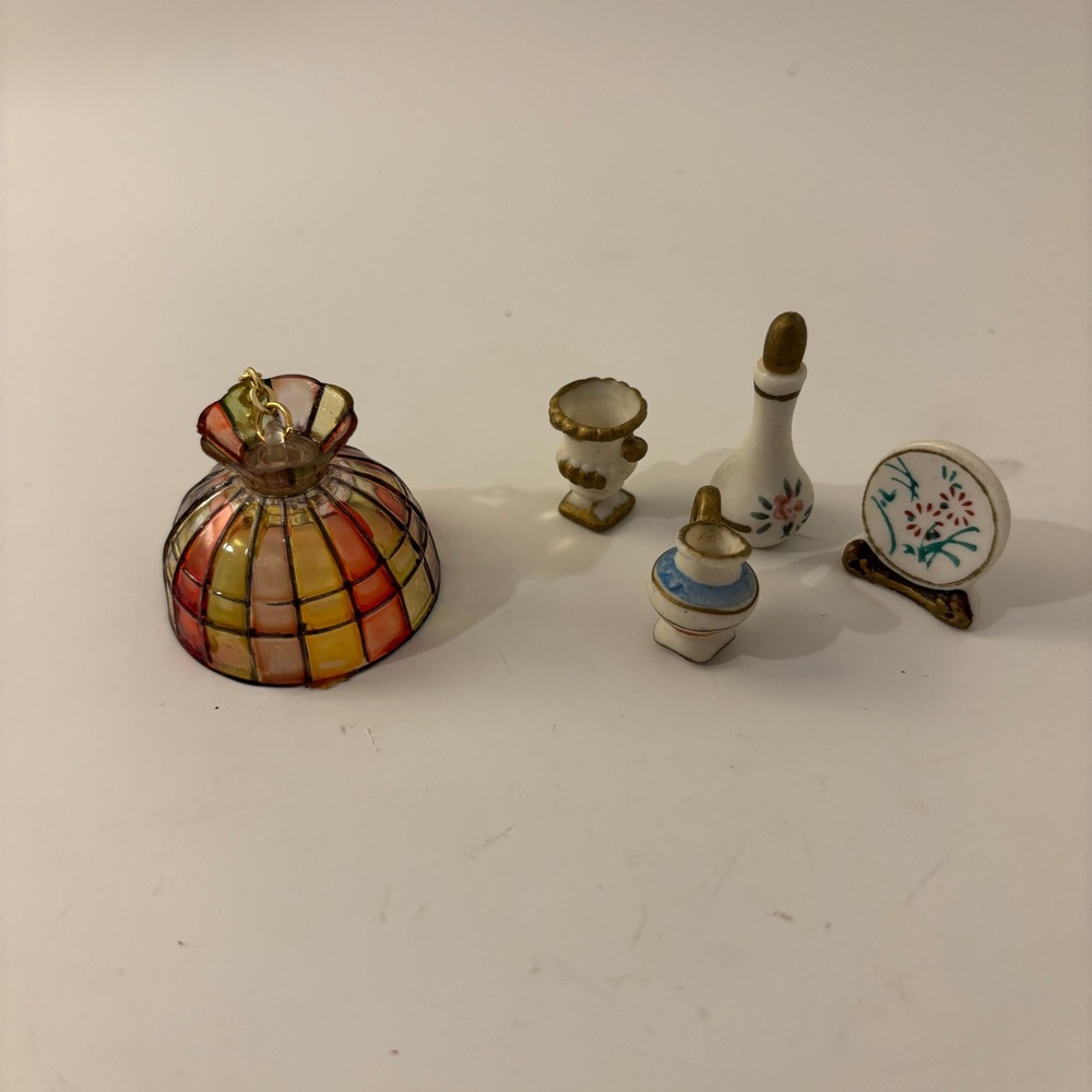 VTG Dollhouse Miniature Tiffany Style Hanging Lamp Shade & Porcelain Smalls Lot